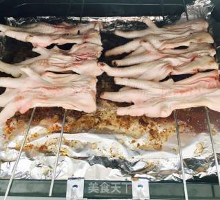 Grilled Chicken Feet in The Oven recipe