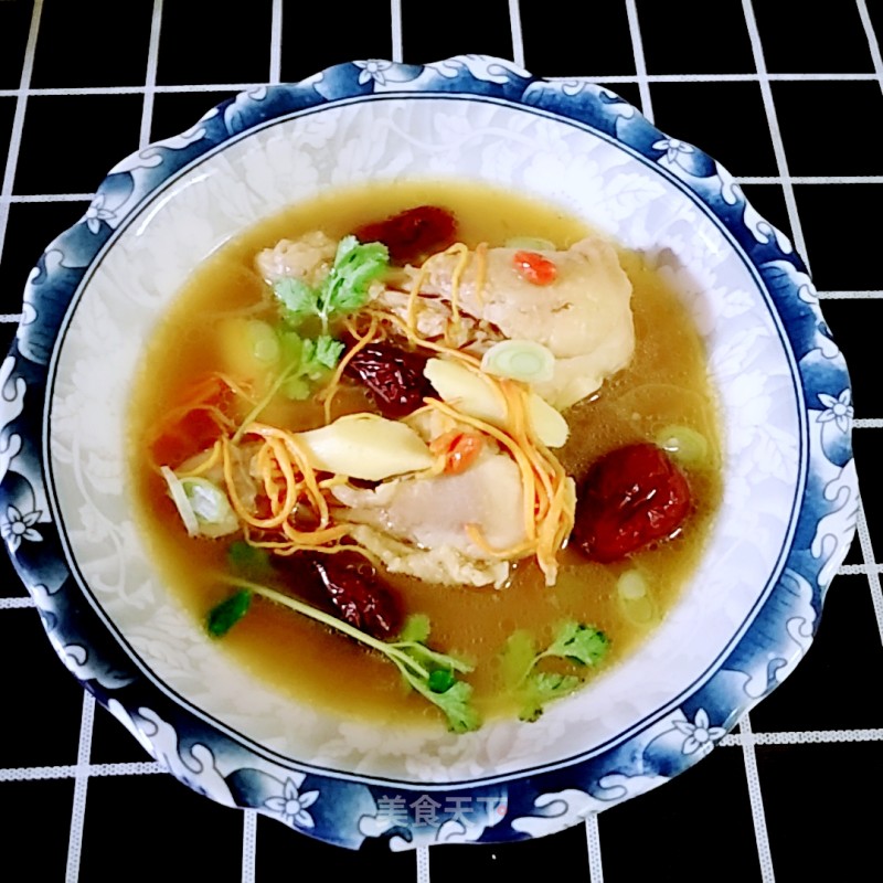 #御寒美食# Chicken Leg Fresh Soup recipe