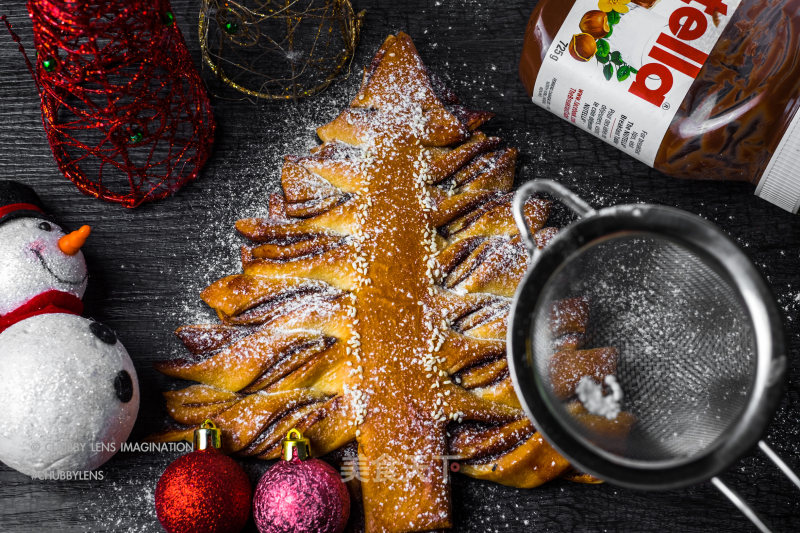 Hazelnut Butter Christmas Tree Twisted Roll recipe