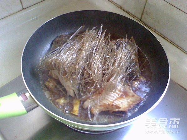 Stewed Grass Carp with Vermicelli recipe