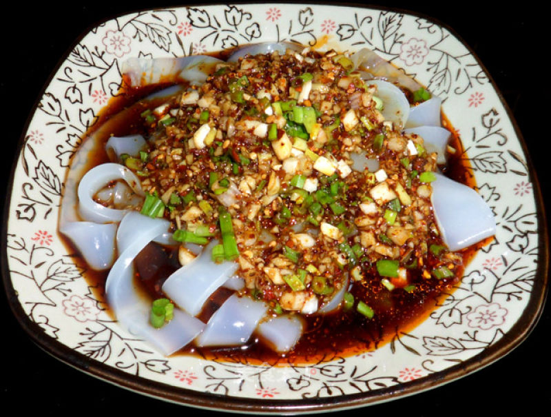 Hot and Sour Red Oil Mung Bean Jelly recipe