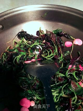 Red Amaranth and Preserved Egg Soup recipe