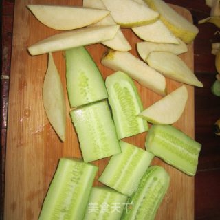 Trial Report of Yierpu Juicer-pear and Cucumber Juice recipe