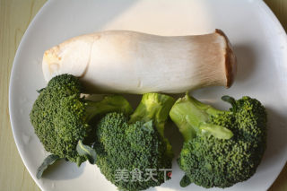 Rose King Pleurotus and Broccoli Cream Soup-------it's Delicious for Weight Loss recipe