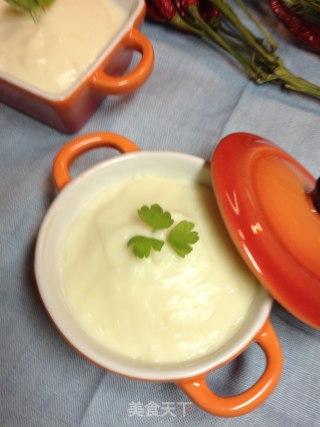 Homemade Creamy White Sauce——the Fragrance of White Snow in Winter [traditional White Creamy Sauce] Reduce The Cream and Taste Fresh recipe