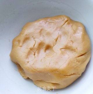 Date Paste Filling Mooncakes recipe