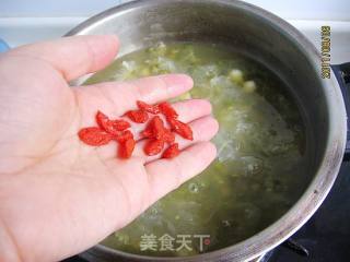 Tremella and Mung Bean Soup recipe