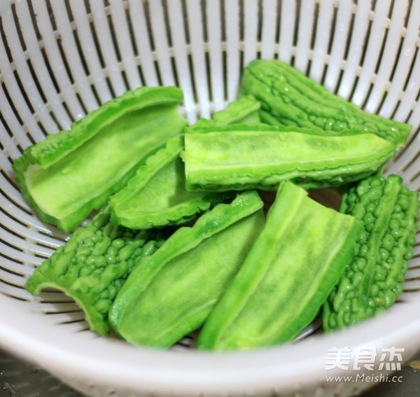 Salted Egg Bitter Gourd recipe