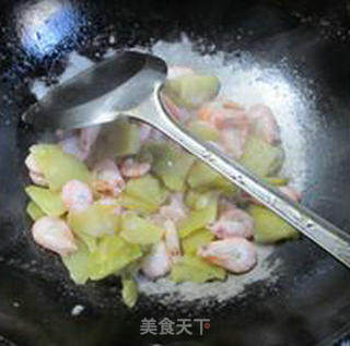 Stir-fried Jiangbai Shrimp with Mustard recipe