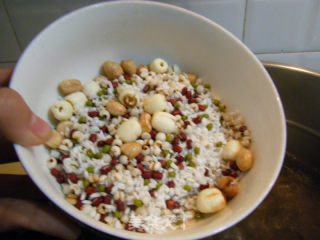 Eight Treasure Congee with Red Dates and Lotus Seeds recipe