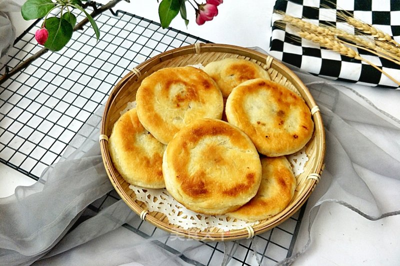 Savoury Red Bean Paste Pie recipe