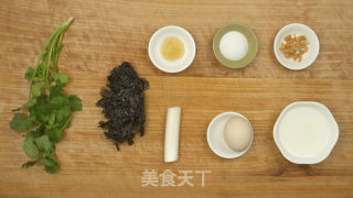 Egg Seaweed Soup recipe
