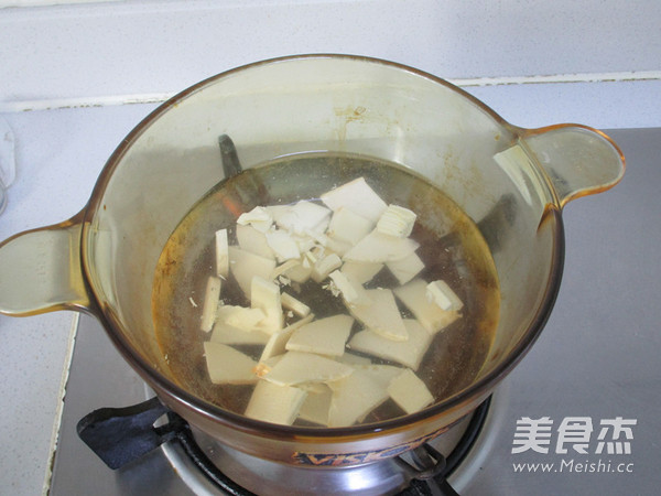 Spicy Stir-fried Seasoned Pieces recipe