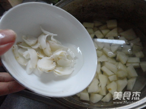 Lily Pear Iced Sugar Soup recipe