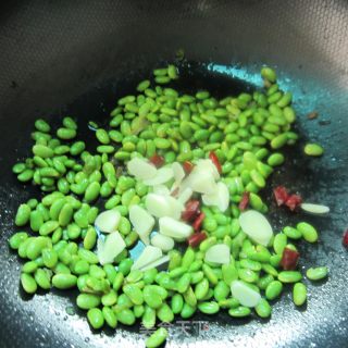 Edamame Scrambled Eggs-----home-made Simple and Nutritious Food recipe