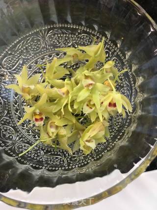 "cold Dish" Dendrobium Flower Mixed Shrimp recipe