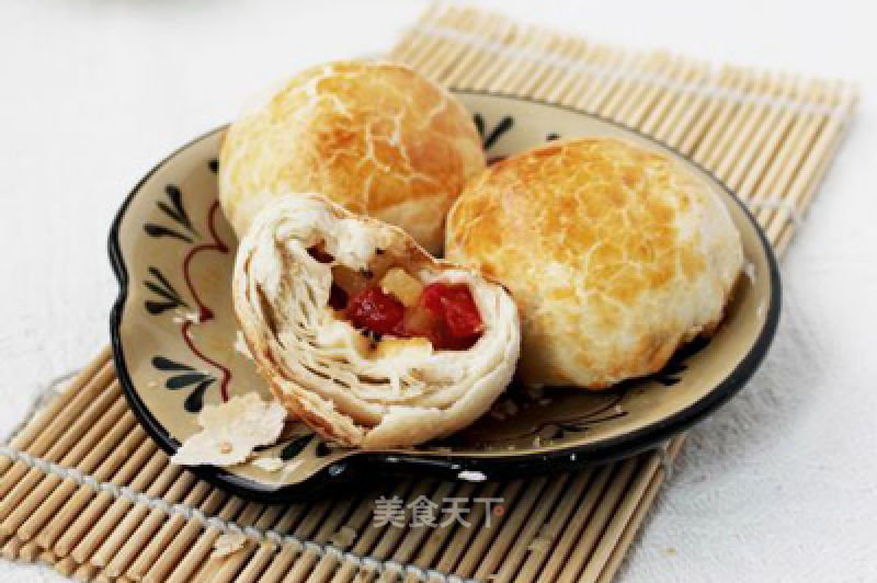 # Fourth Baking Contest and is Love to Eat Festival#puff Pastry Fruit Moon Cakes recipe
