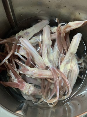 Duck Tongue with Sauce recipe