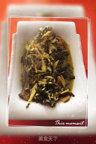 Yellow Croaker in Soup with Pickled Vegetables recipe