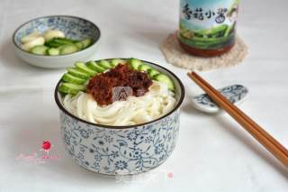 Cold Noodles with Mushroom Sauce recipe