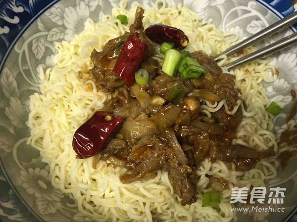 Hot Dry Noodles with Red Oil recipe