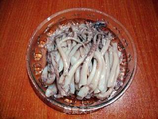 Refreshing Small Cold Dish---------【squid Mixed with Scallion Oil and Seasonal Vegetables】 recipe