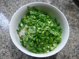 Leek and Squid Stuffed Wonton recipe