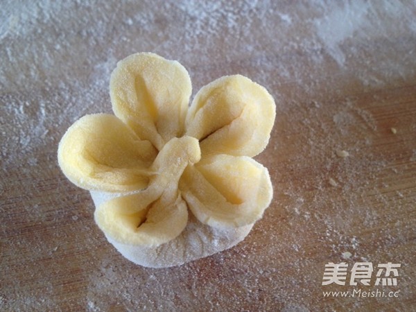 Plum Steamed Dumplings recipe