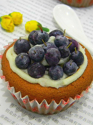Little Chiffon Blueberry Cake