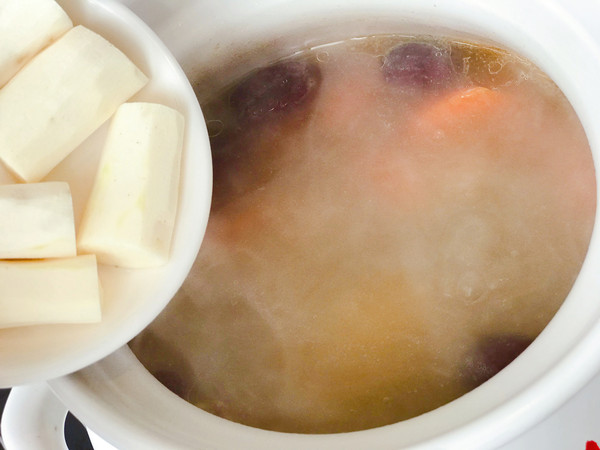 Corn Yam Pork Ribs Soup recipe