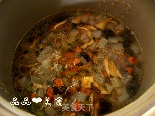 A Pot of Fragrant Vegetable Rice-mushroom and Konjac Vegetable Rice recipe