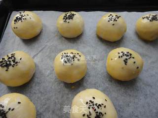 Meringue Five-core Moon Cakes recipe