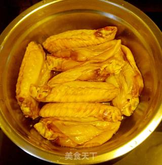 Baby's Dinner-roasted Chicken Wings and Clear Soup Noodles recipe