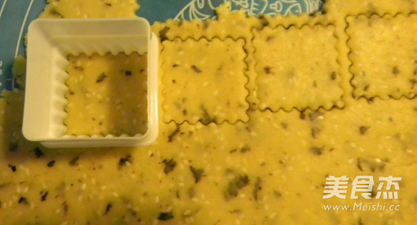 Seaweed Soda Crackers recipe