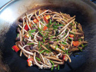 Stir-fried Shuang Xian recipe