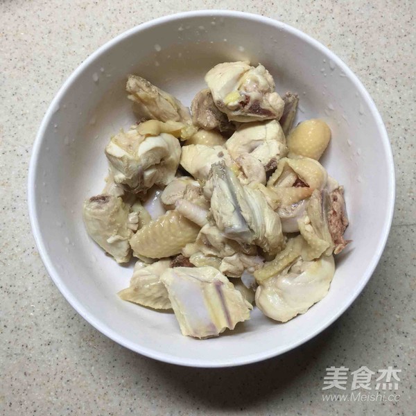 Sand Ginseng Yuzhu Coconut Chicken Soup (with Coconut Method) recipe