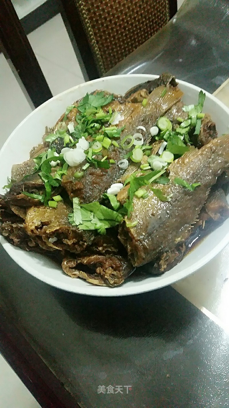 Crispy Crucian Fish Canned Version recipe