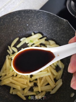 Cabbage, Potatoes, Vermicelli, Pork Rib Soup recipe