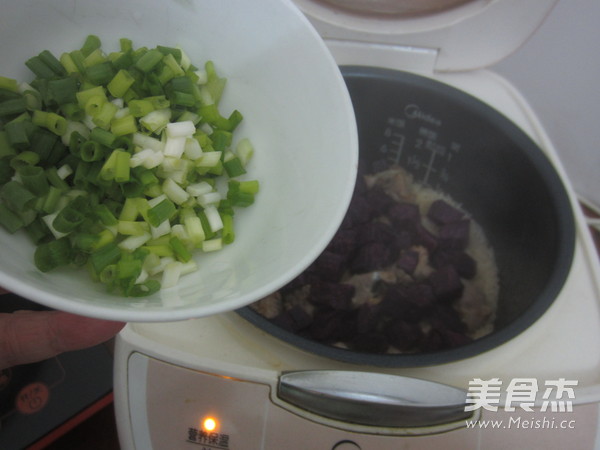 Purple Sweet Potato Ribs Braised Rice recipe