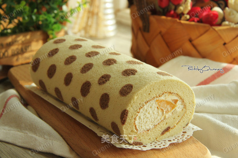 Polka Dot Cake Roll recipe