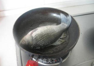 Crucian Tofu Soup-must-do for Babies recipe