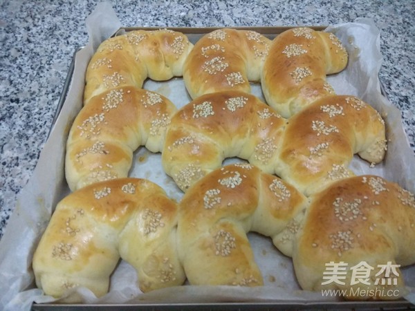 Yogurt Pork Floss Rolls recipe