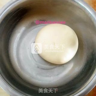 Hand Kneaded Bean Paste Flower Bread recipe