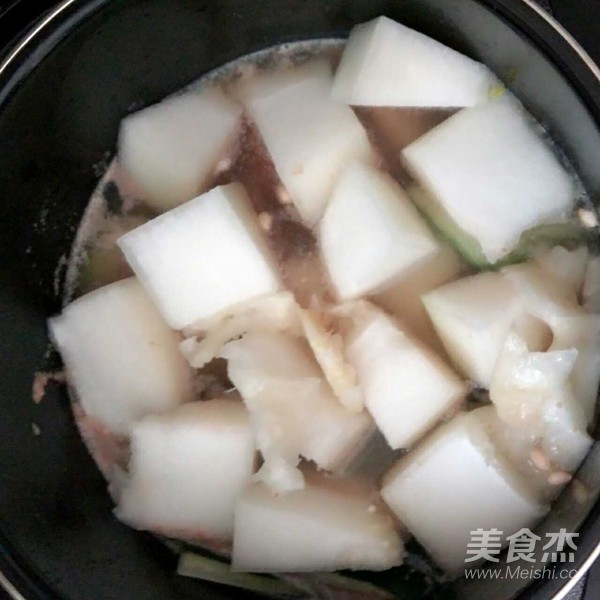 Winter Melon and Barley Soup recipe