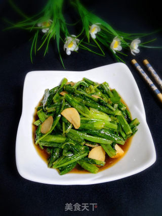 Garlic Oil Lettuce recipe