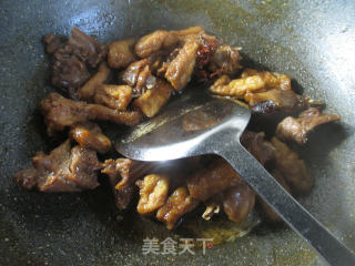 Braised Rabbit Meat with Fried Bean Strips recipe