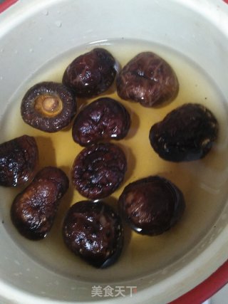 Steamed Mushroom Tofu Meatballs recipe
