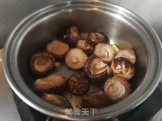 Braised Abalone Fish Maw in Oyster Sauce recipe