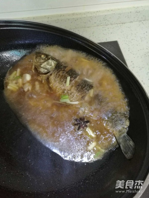 Braised Crucian Carp recipe