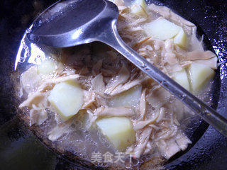 Potatoes with Bamboo Shoots recipe